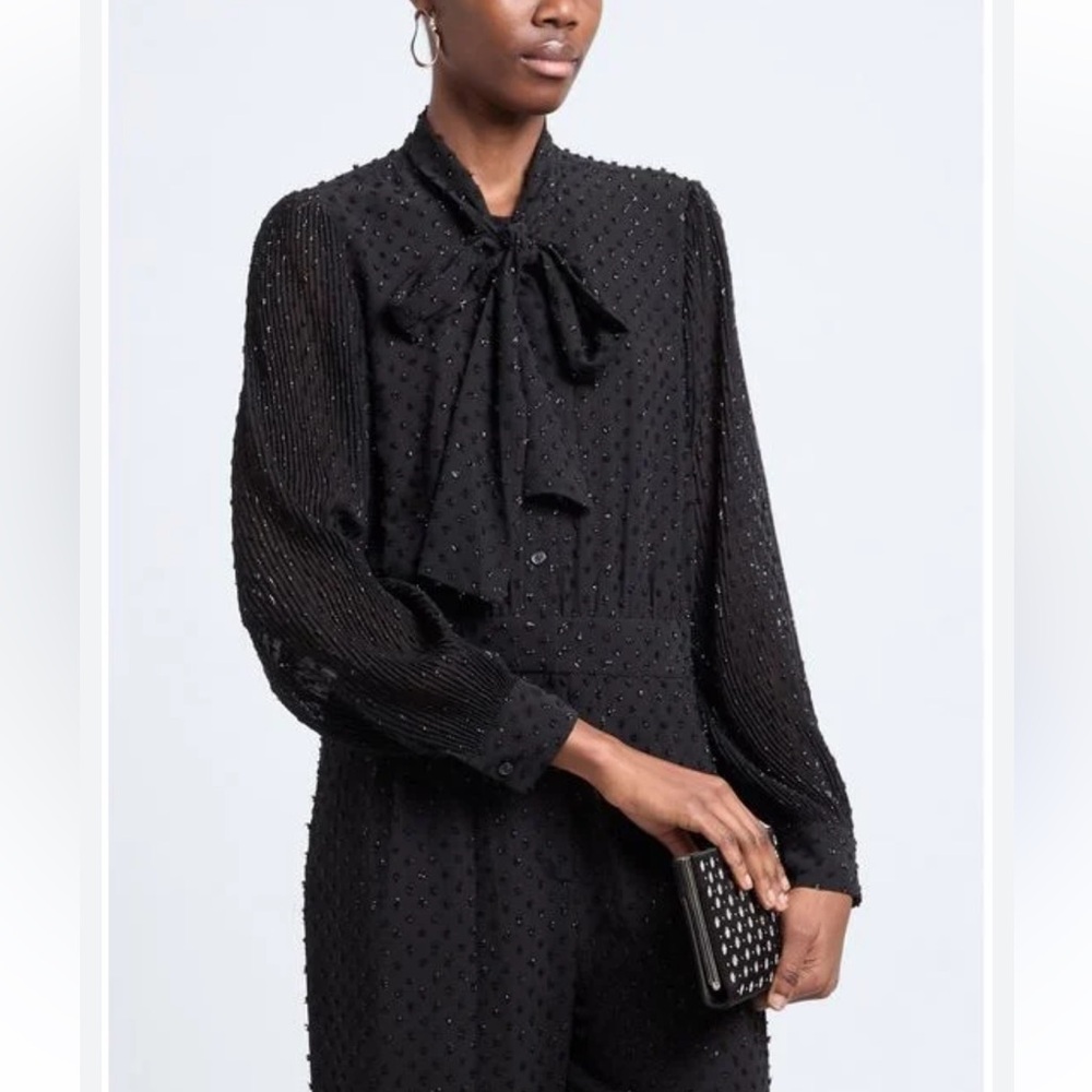 MICHAEL Michael Kors Black Textured Tie-Neck Bishop Sleeve Jumpsuit